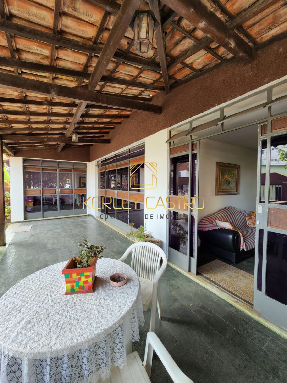 CASA COMERCIAL NO BAIRRO CHÁCARA DO PAIVA, EM SETE LAGOAS-MG. 